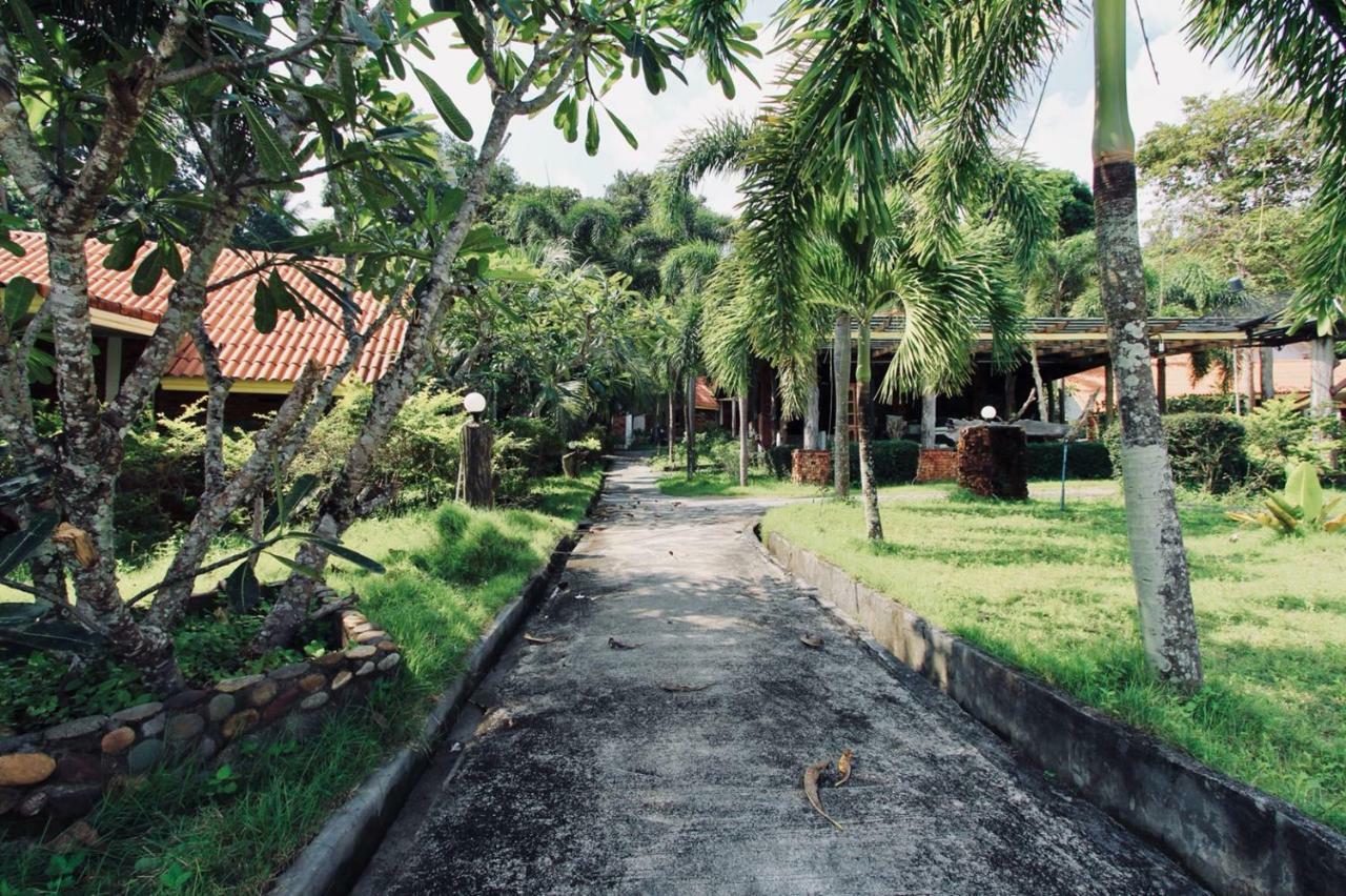 Adang Island Resort Koh Lipe Ngoại thất bức ảnh